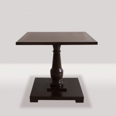 Canmore Pedestal End Table
