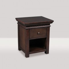 7th Mountain Queen Nightstand
